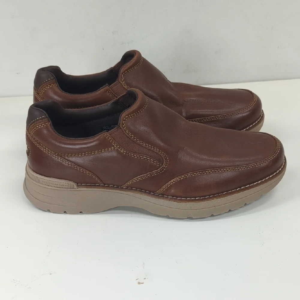 NEW Rockport Prowalker Slip On in Brown Leather Size 7.5